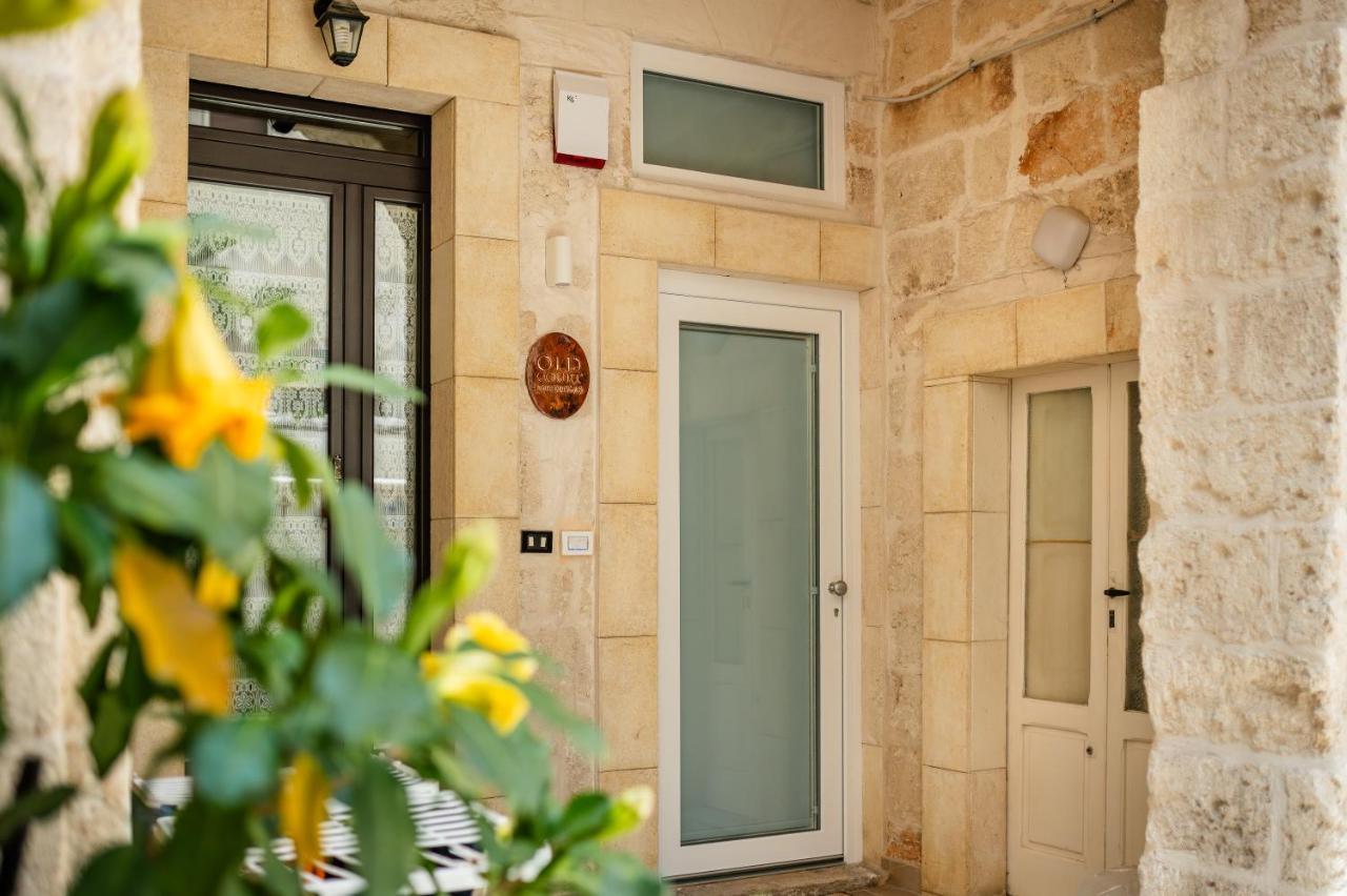 Old Court Luxury Suite&Spa By Monholiday Monopoli Ngoại thất bức ảnh